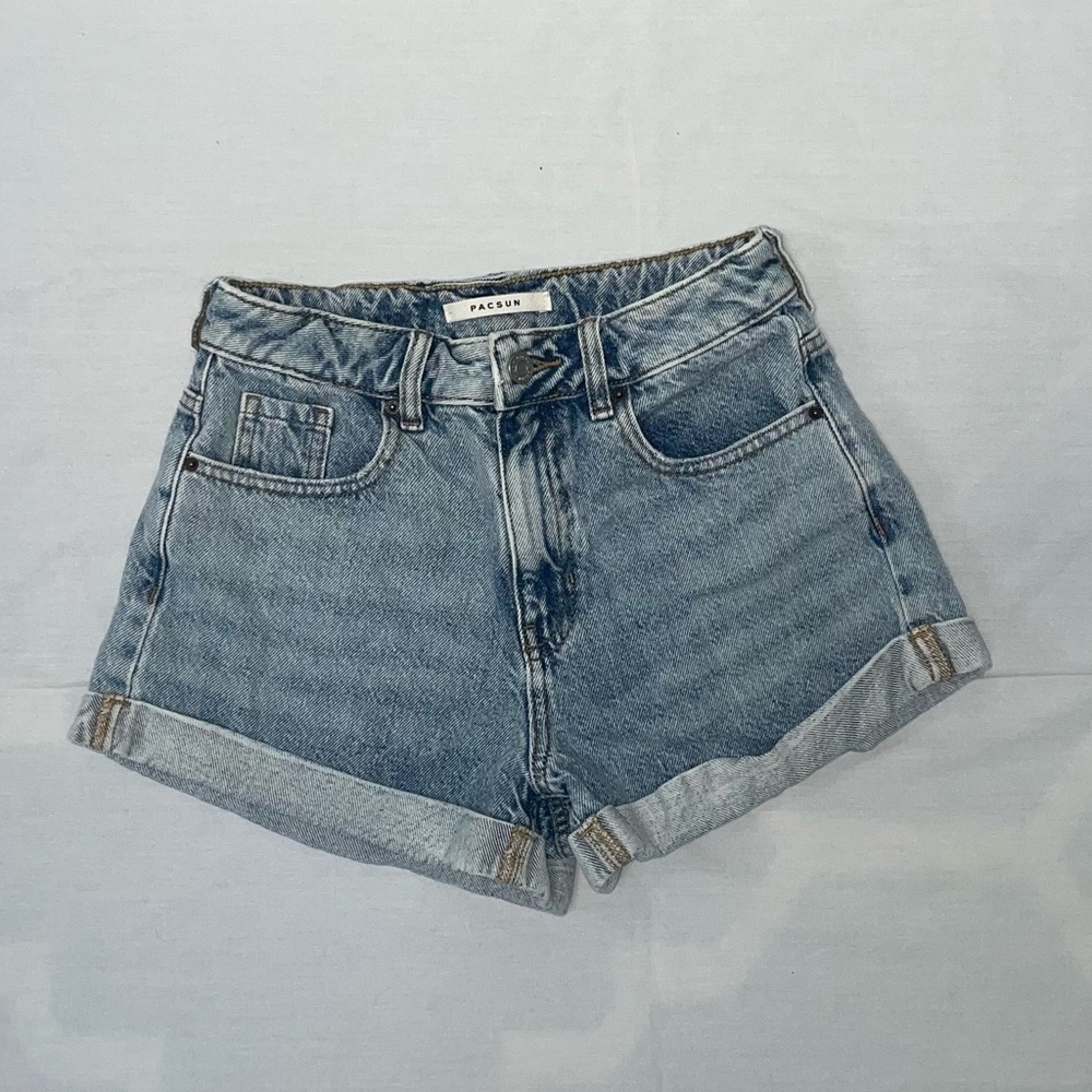Pacsun Mom Short